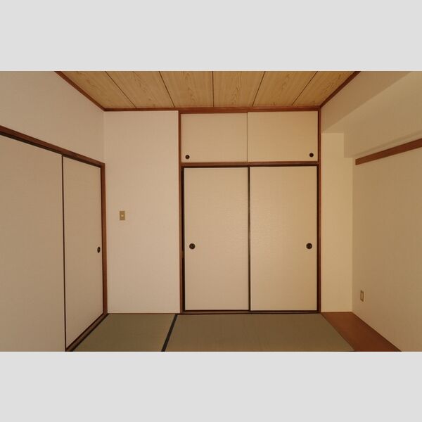 その他 (和室 6帖)