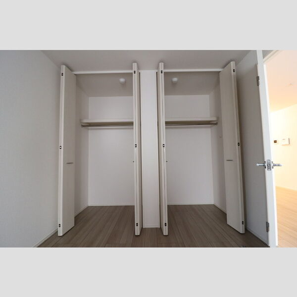 収納 (クローゼット)