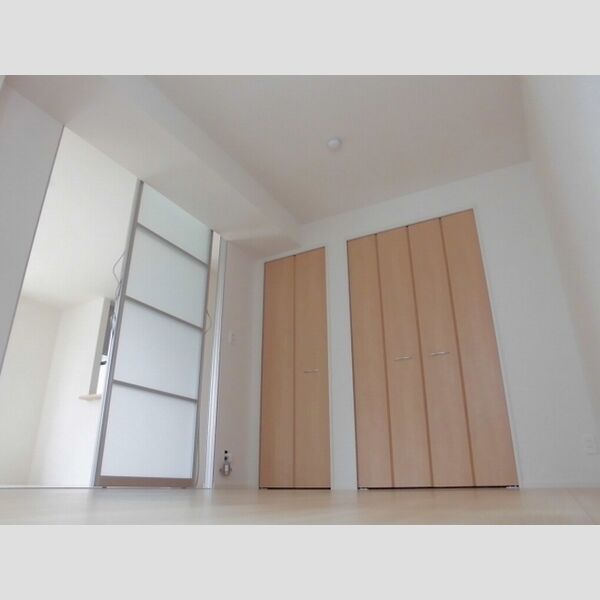 その他 (洋室5.8帖)
