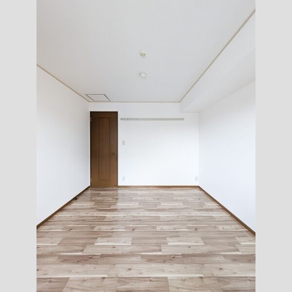 その他 (洋室 6帖)