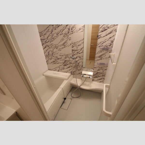 バス (ユニットバス)