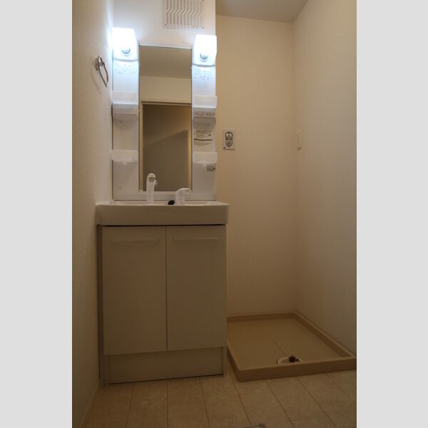 洗面所 (朝シャンらくらく洗髪洗面化粧台!)