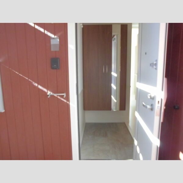 玄関 (玄関)