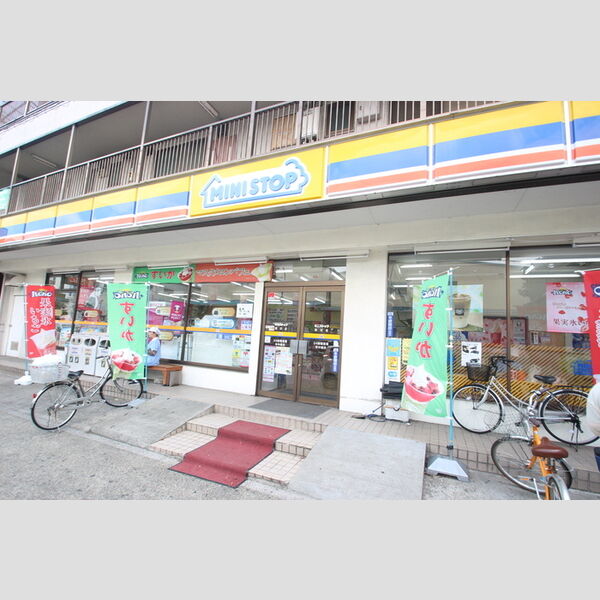 現地周辺 (ミニストップ辰沼店(141m))