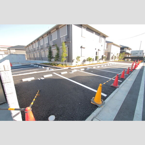 駐車場 (平置き駐車場)