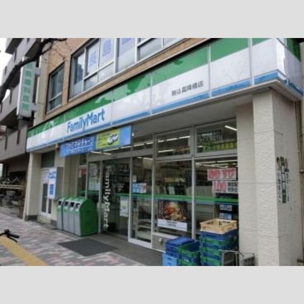 現地周辺 (ファミリーマート駒込霜降橋店(447m))