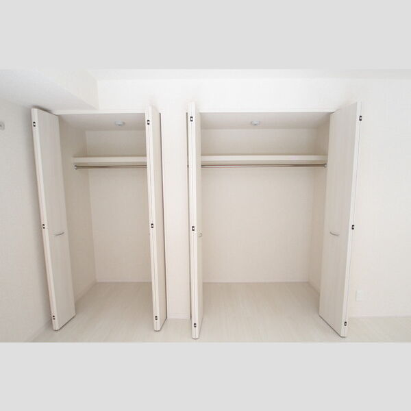 収納 (収納スペースは大容量!)