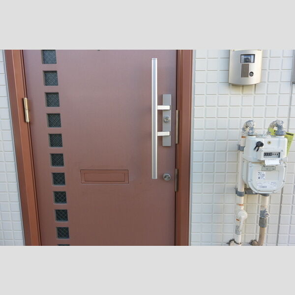 玄関 (2重ロック)