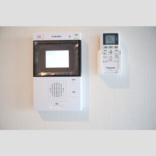 その他設備 (テレビモニターホン)