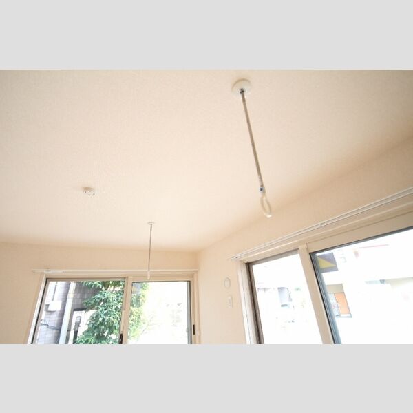 その他 (室内物干し金物)