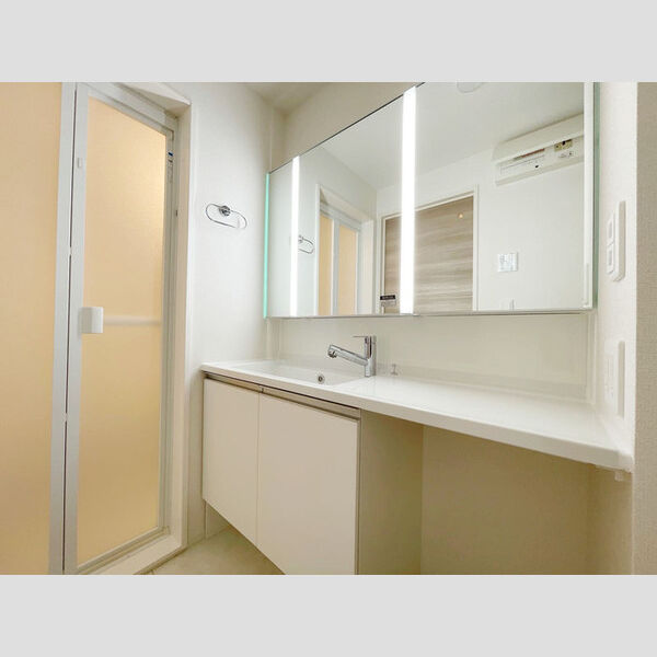 洗面所 (独立洗面化粧台)