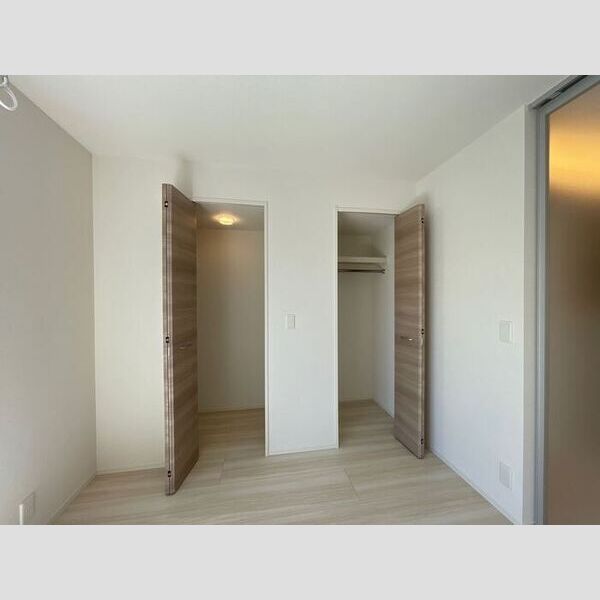 収納 (ウォークインクローゼット)