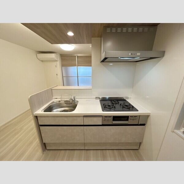 キッチン (キッチン)