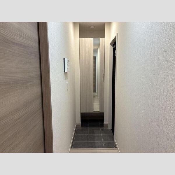 玄関 (玄関)