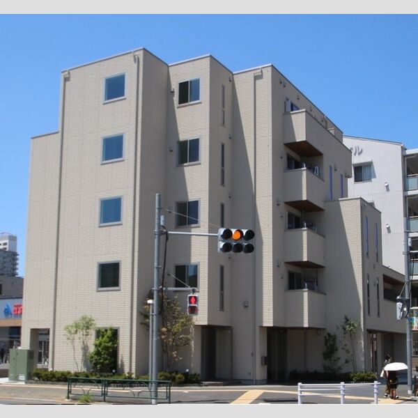 その他 (建物外観)