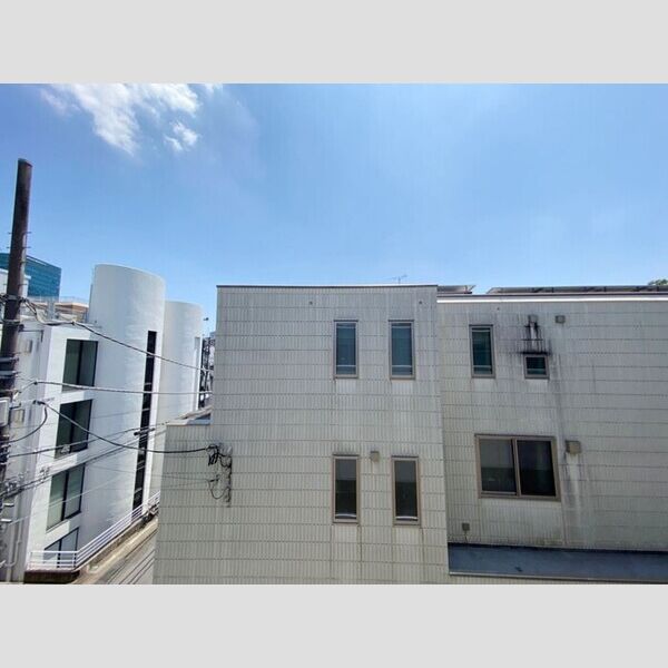 現地周辺 (302号室 部屋からの眺望)