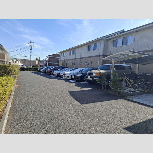駐車場 (I棟　駐車場)
