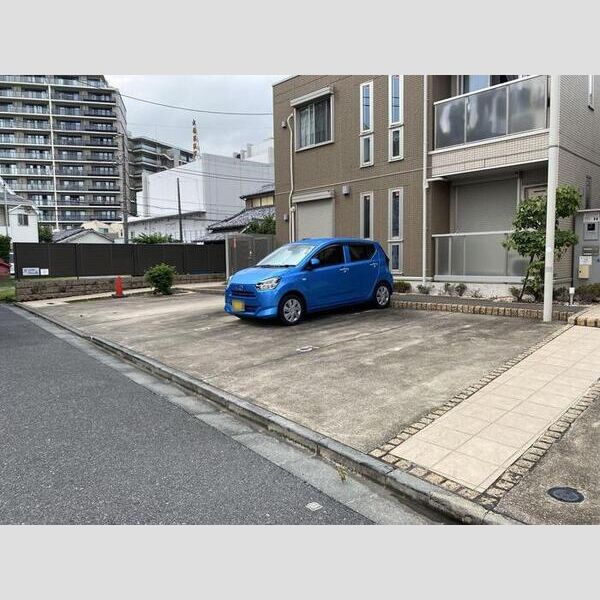 駐車場 (さくら、はなみずき　駐車場)