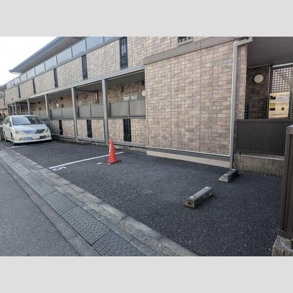駐車場 (駐車場)