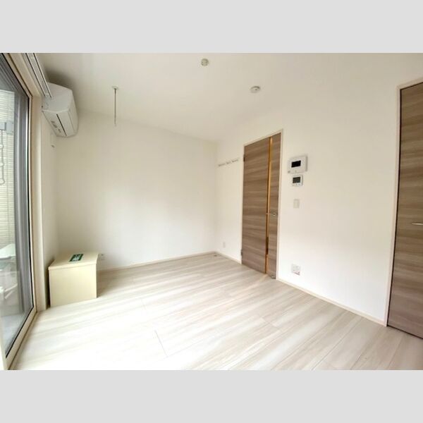 その他 (302号室　洋室)