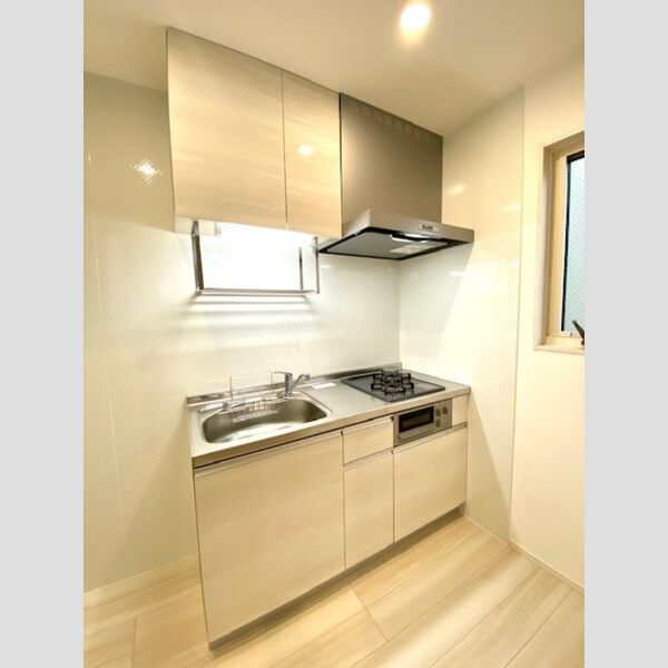 キッチン (302号室　システムキッチン)