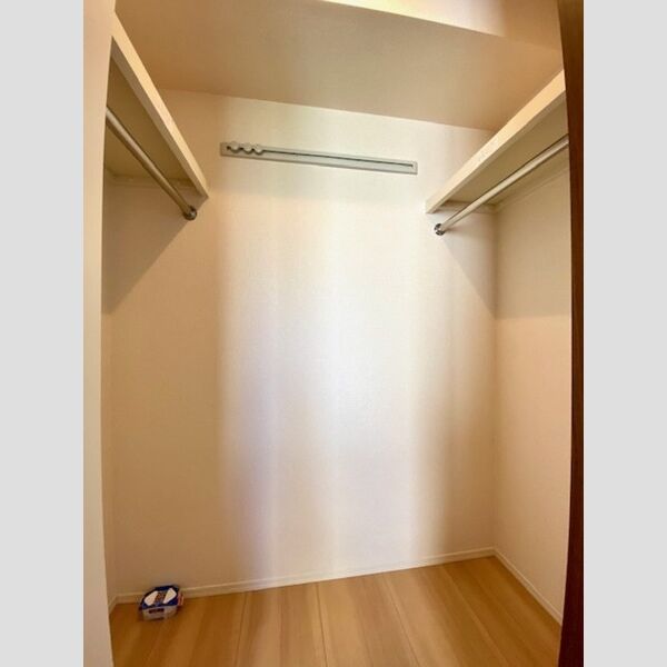 収納 (202号室　ウォークインクローゼット)