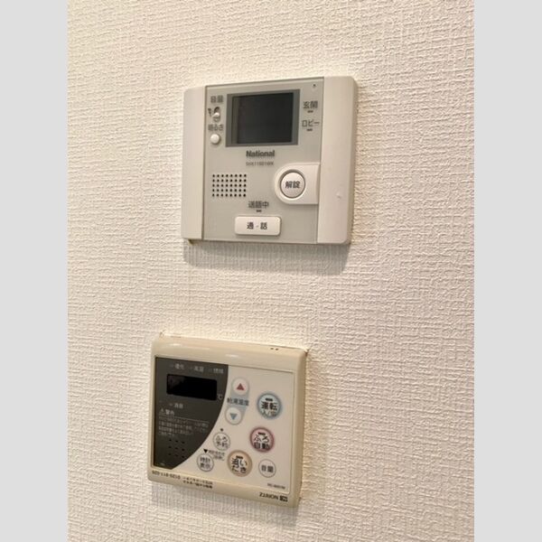 その他設備 (102号室　TVモニターホン付き)