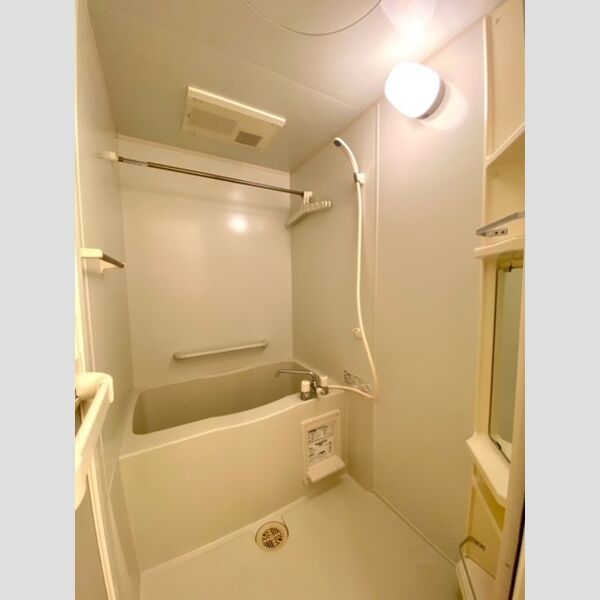 バス (浴室乾燥機付き)