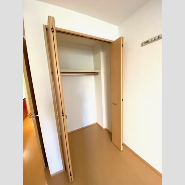 収納 (クローゼット)