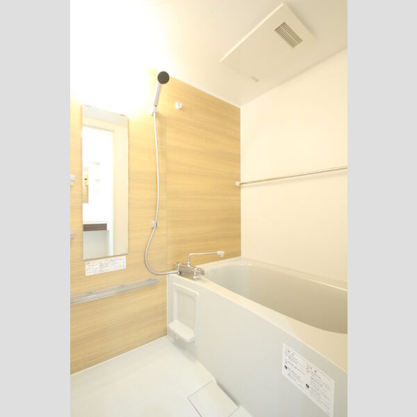 バス (コンティニュエ　103号室　浴室)