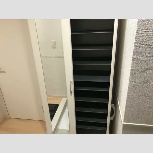 その他 (211号室 シューズボックス)