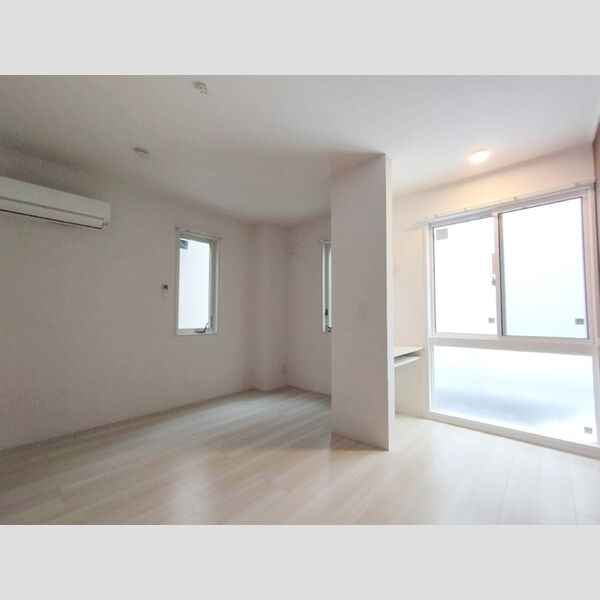 その他 (105号室　洋室)