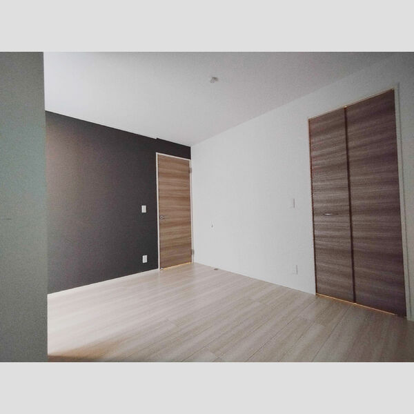 その他 (105号室　洋室)