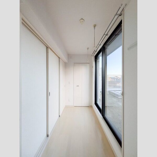 居室・リビング (501号室　洋室)