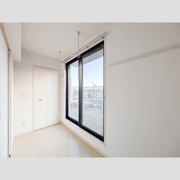 居室・リビング (501号室　洋室)