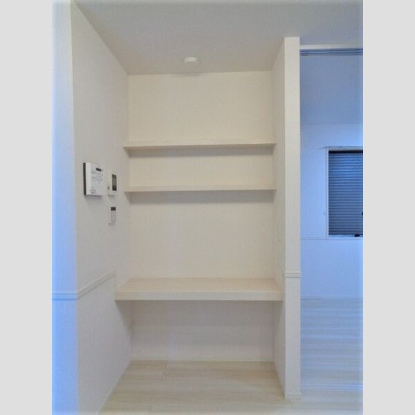 その他 (105号室　LDK)