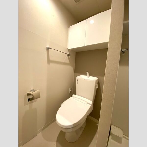 トイレ (洗浄便座付きのトイレ)