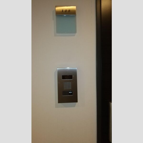 玄関 (108号室　玄関)