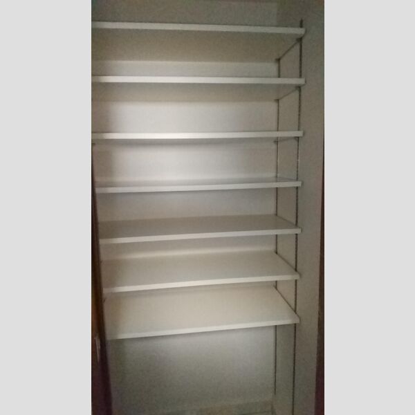 収納 (108号室　玄関収納)