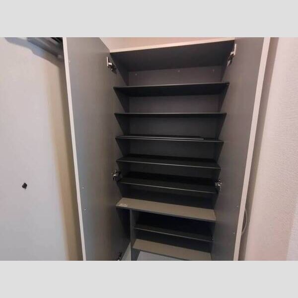 玄関 (301号室　シューズボックス)