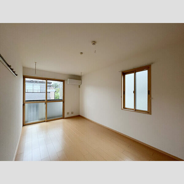 居室・リビング (206号室　洋室)