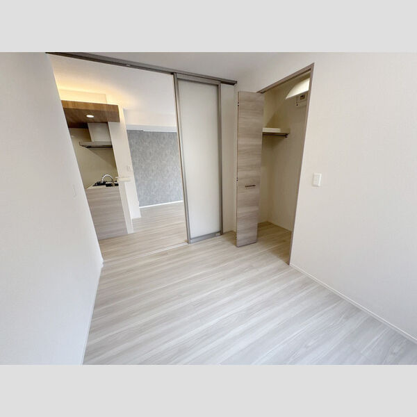 その他 (101号室　洋室)