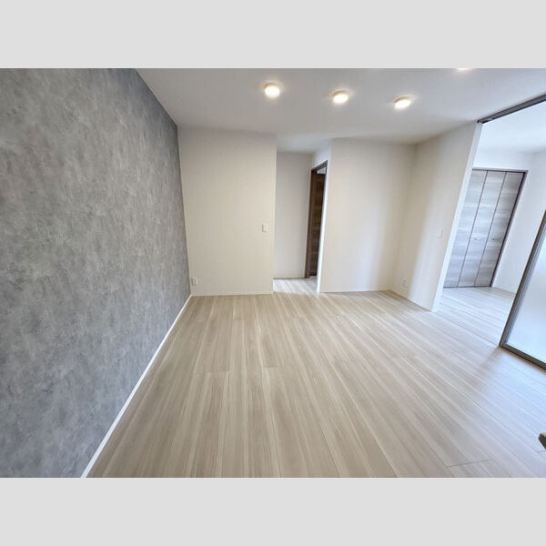 居室・リビング (302号室　LDK12帖)