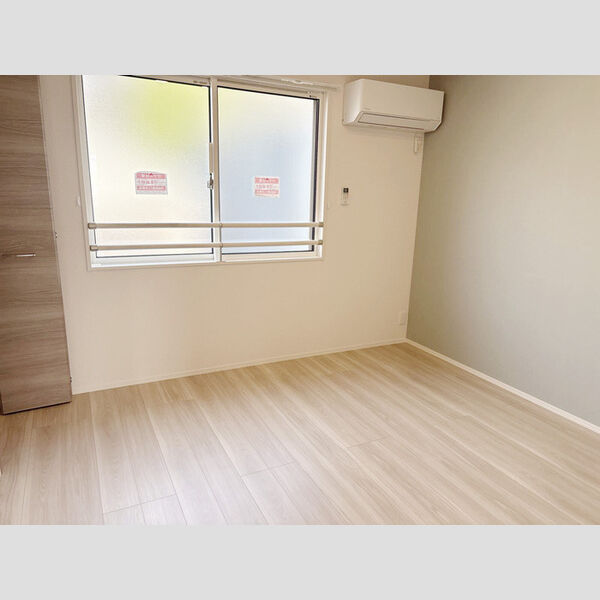 その他 (303号室　洋室)