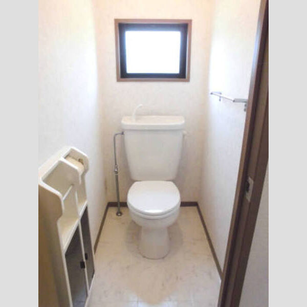 トイレ (201号室　トイレ)
