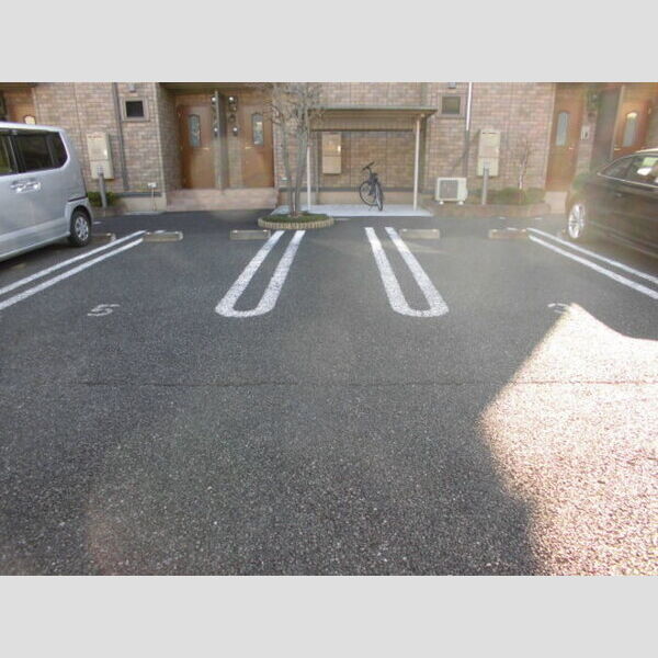 駐車場 (駐車場(3・5))