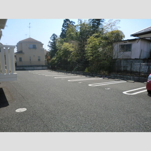 駐車場 (駐車場)