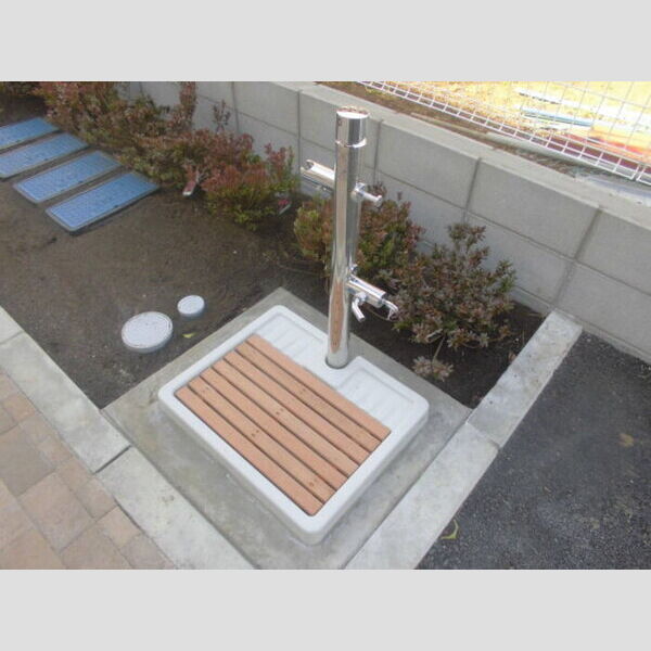 現地周辺 (ペット用水栓)