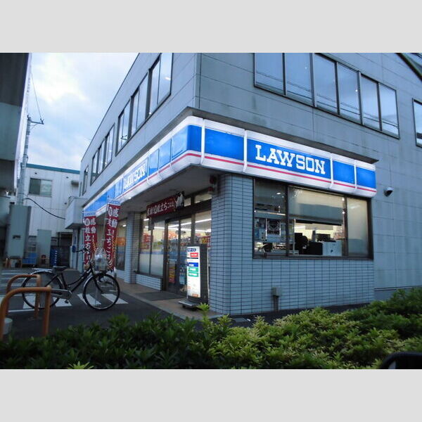 現地周辺 (ローソン)