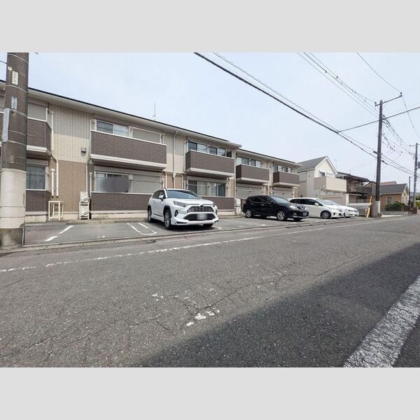 駐車場 (駐車場)